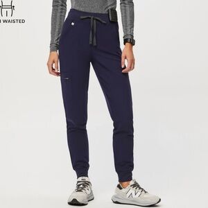Figs Zamora Joggers Scrub Pants in Navy Blue Small Petite